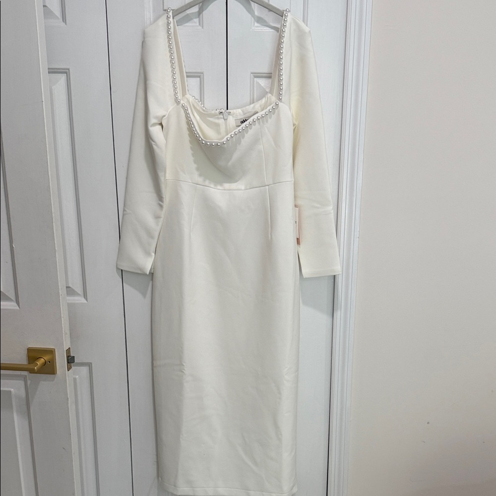 Elegant White Midi Dress